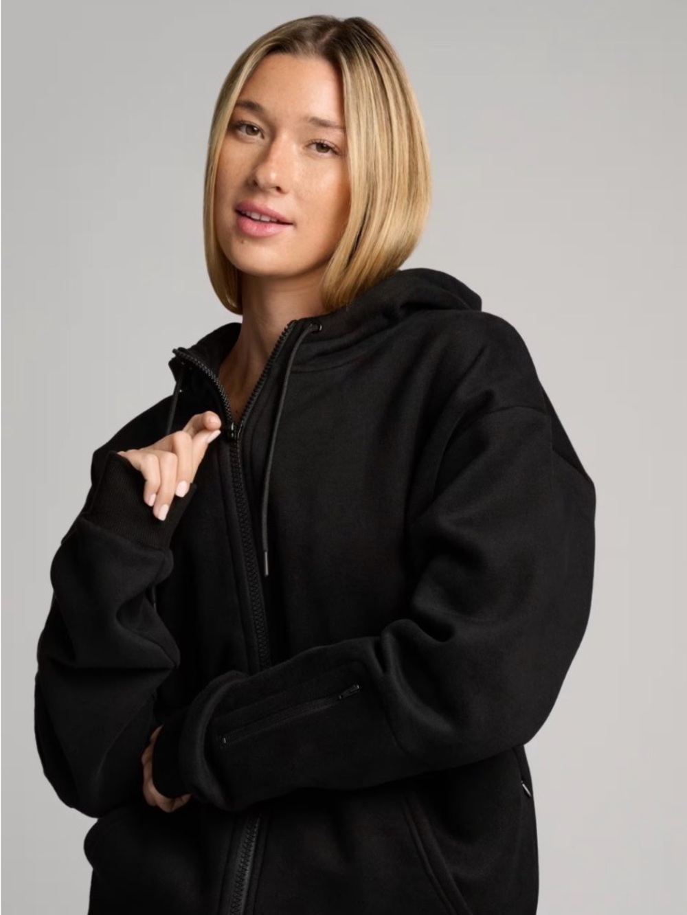 Black Full‑Zip Hooded Sweatshirt for Women - Comfrt. Size Medium, Like New